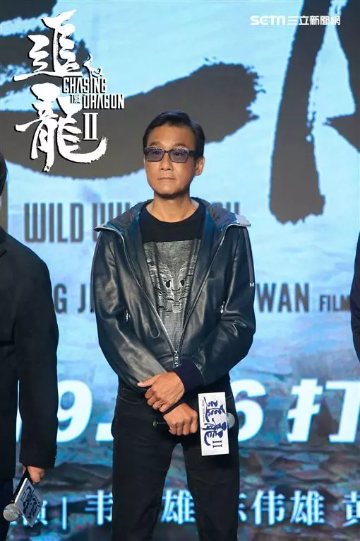 影帝鬥戲吃榴槤!古天樂臥底梁家輝:錢多到可以推起來