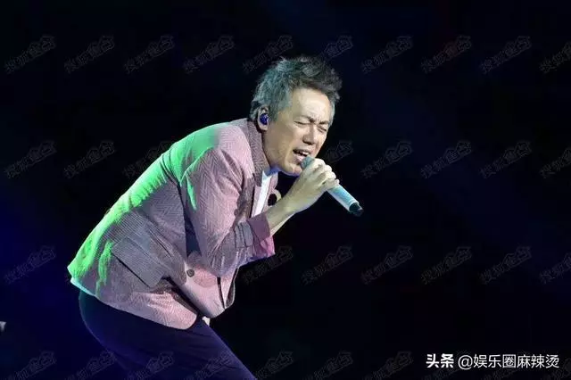 情歌王子也老了,張宇52歲生日曬素顏照,滿頭白髮一臉「老年斑」!!!