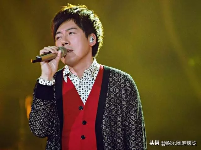 情歌王子也老了,張宇52歲生日曬素顏照,滿頭白髮一臉「老年斑」!!!