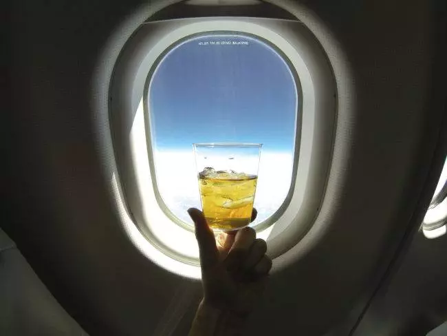 15個曾在航空業工作的網友洩漏的「航空公司不敢說的秘密」 飛機有問題還會照樣起飛...