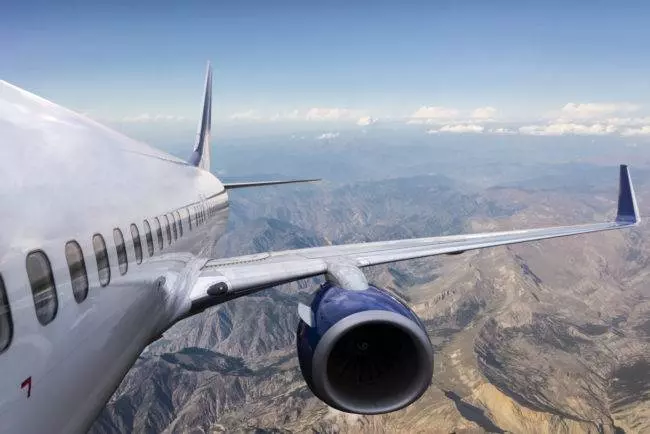15個曾在航空業工作的網友洩漏的「航空公司不敢說的秘密」 飛機有問題還會照樣起飛...