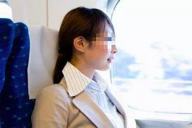 沒有為家裡掙過一分錢的妻子,離婚後,她給了我最大的一場報復