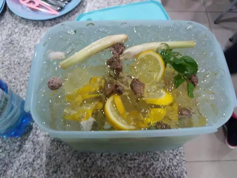 經痛的女生必知❗除了不能喝冷飲外, 還有這5種食物不能吃…❌否則痛起來要人命❗