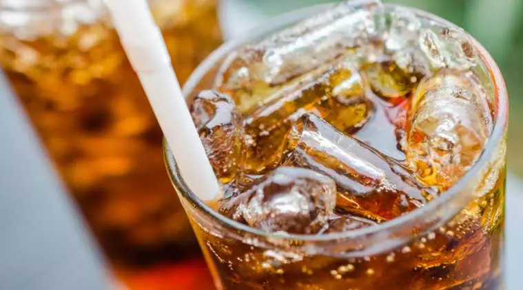 經痛的女生必知❗除了不能喝冷飲外, 還有這5種食物不能吃…❌否則痛起來要人命❗