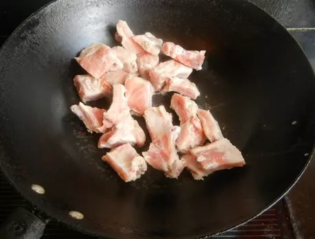 糖醋排骨正確做法,不加油不加水,色澤紅亮口感好,健康的美味!