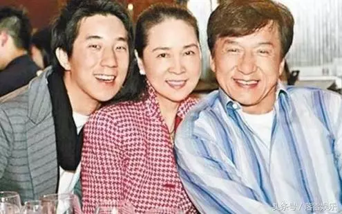 35歲房祖名性格太軟弱,害怕林鳳嬌不敢去認親妹妹