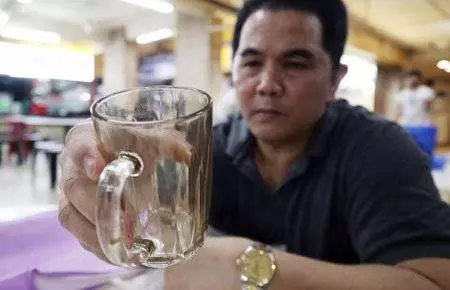 舌尖上的驚魂 喝咖啡喝到滿口血