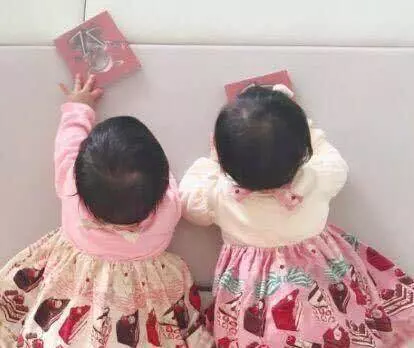 謝娜意外曝光女兒「照片」!肉嘟嘟的呆萌可愛!(組圖)