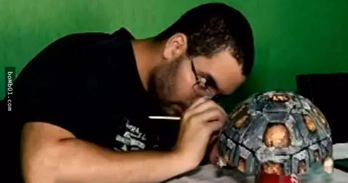 龜殼整個被燒毀的烏龜原以為必死無疑時,一群腦洞大開的醫生竟為牠打造出「帥斃的龜殼」!
