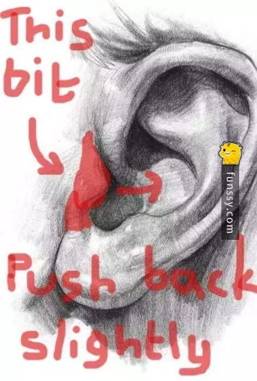 盤點很多人都不知道的13個隱藏身體開關~~~#2把耳屏拉開可以在吵鬧的環境聽清楚別人說話的聲音