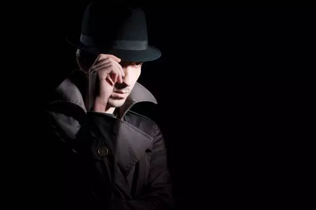 前FBI臥底警探公開最真實的26年臥底秘辛,「跟《無間道》一樣刺激又危險的情節」讓人邊看邊冒冷汗啊!三小???