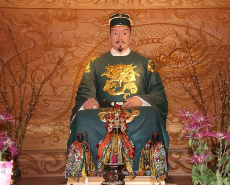 玉皇大帝身分曝光!專家透露「關公當了156年」準備退位 下一屆玉皇「10月辦登基大典」