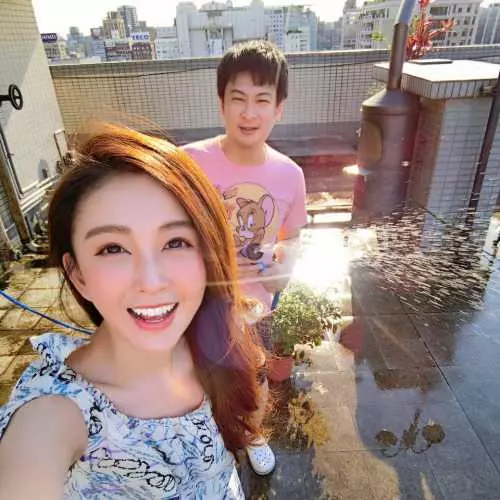 婆婆也傻眼!36歲馮媛甄「嫁豪門就ㄎㄧㄤ掉」 產後不顧孩子「社會局趕緊上門關切」