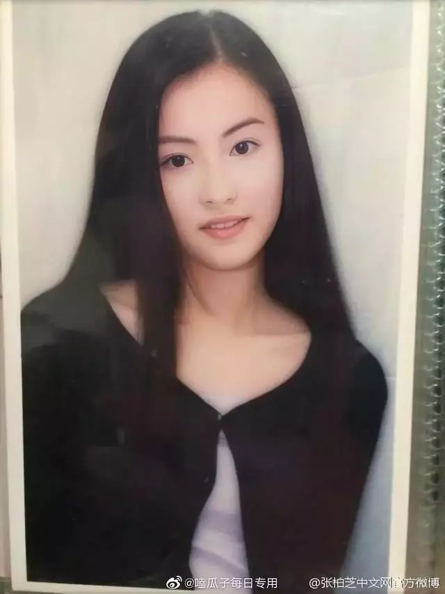 AI修復謝霆鋒和家人合照,又蘇又嫩簡直小Q本Q,和初戀牽手好甜啊
