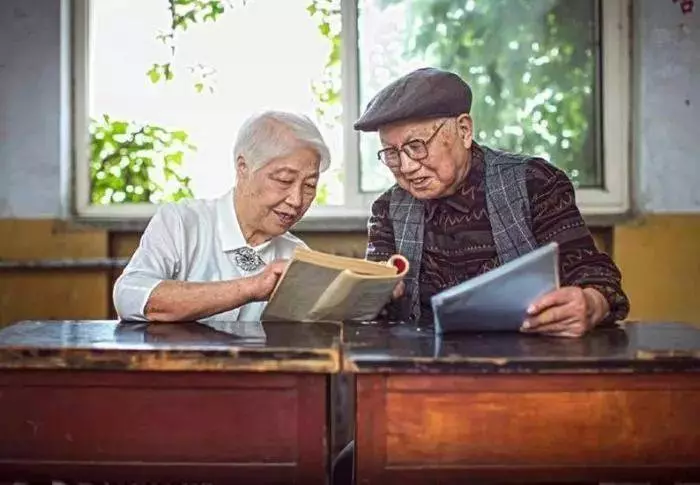 情人是上輩子的夫妻,夫妻是上輩子的冤家