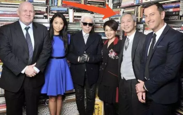 離婚前被拍出軌,27歲港姐結束「爺孫戀」再搭百億富商!