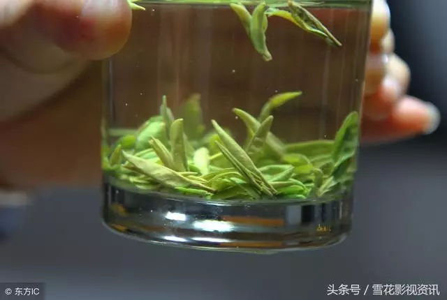 第一次去男友家,飯後我主動洗碗,洗完後剛出來就被婆婆趕回家