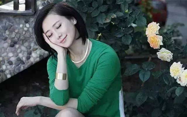 「為什麼聰明的女人,都很少發臉書動態消息了?」3個原因,一針見血