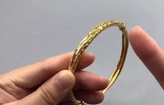 為什麼金店喜歡顧客以舊換新?店員無意說漏嘴,早點知道就好了