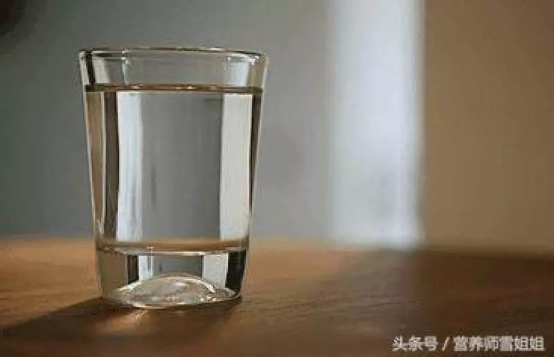 血液粘稠的人,做好一件事,防血栓