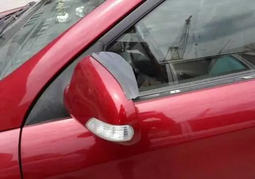 在車裡放一塊香皂,很多老司機都不知道有啥用,看完你也會這樣做