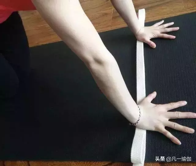 身體各主要部位關節的自我保護方法,在踏上瑜伽墊之前就應該知道