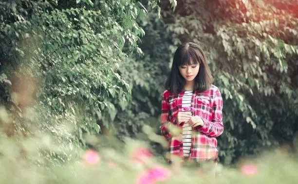 夏天的12星座女,愛你的方式各不同,射手座調皮,金牛座溫柔!