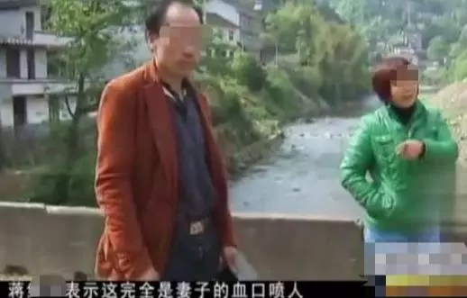 男子出門打工讓朋友照顧妻子,女兒發現秘密後,要和母親斷絕關係?