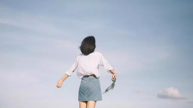 離婚兩年,我才認識到:妻子的成全,是對男人背叛最好的報復