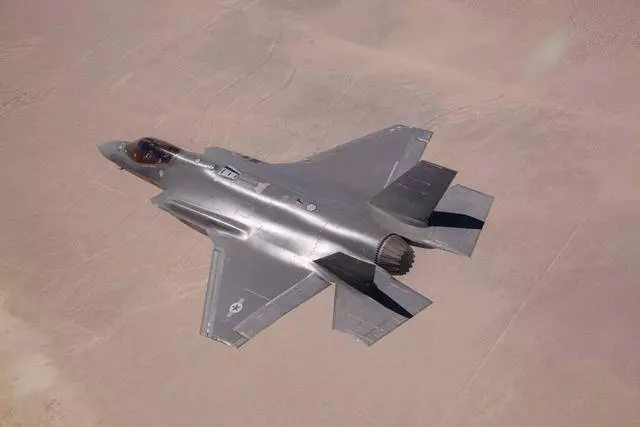 「隱身達人」F35的「弱點」終於找到了,中國科學家真不容易啊