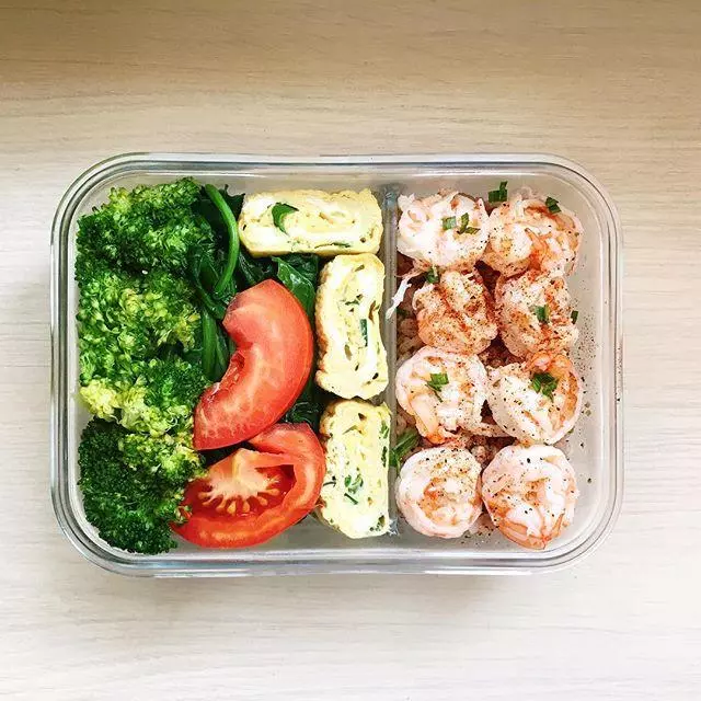 【誰說減肥需要節食?30個讓您愛上的減肥食譜,月甩8公斤!】 -
