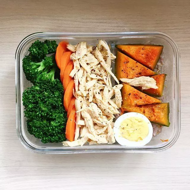 【誰說減肥需要節食?30個讓您愛上的減肥食譜,月甩8公斤!】 -