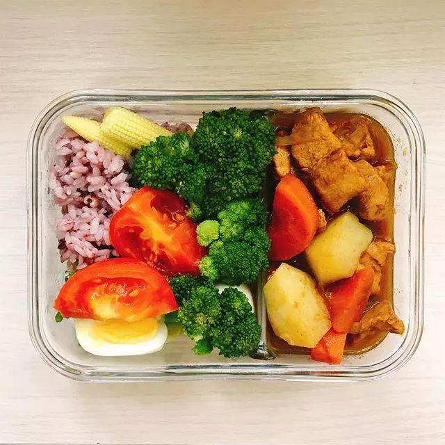【誰說減肥需要節食?30個讓您愛上的減肥食譜,月甩8公斤!】 -