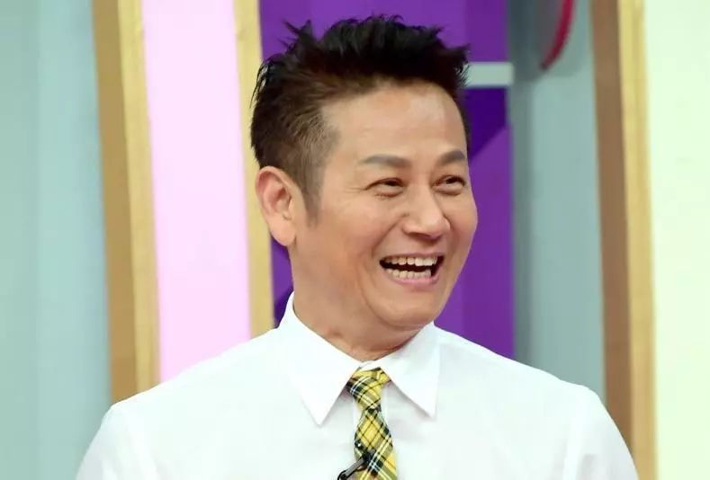 不忘恩情!徐乃麟搭機「得知對方身分」主動讓坐商務艙 霸氣回:怎可能讓他們坐經濟艙