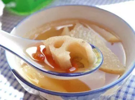 夏天減脂多喝3款湯:降糖、去火、治便秘,3天刮掉5斤油,越喝人越瘦