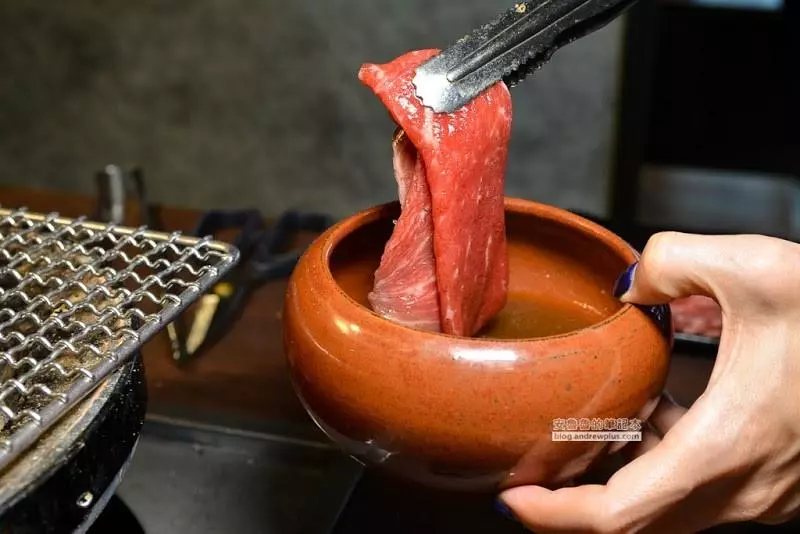 上禾町日式燒肉-和牛、帝王蟹、伊比利豬隨你吃到飽