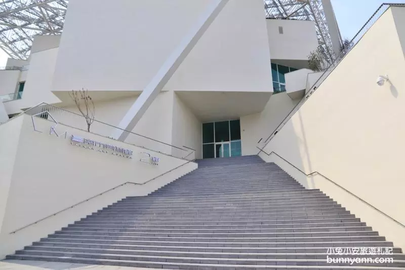 臺南市美術2館,最美藝術饗宴天堂,臺南最新IG打卡景點
