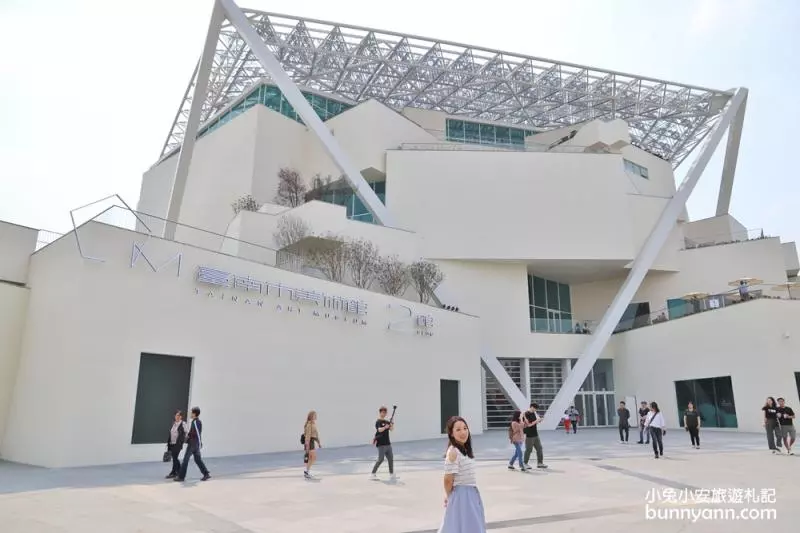 臺南市美術2館,最美藝術饗宴天堂,臺南最新IG打卡景點