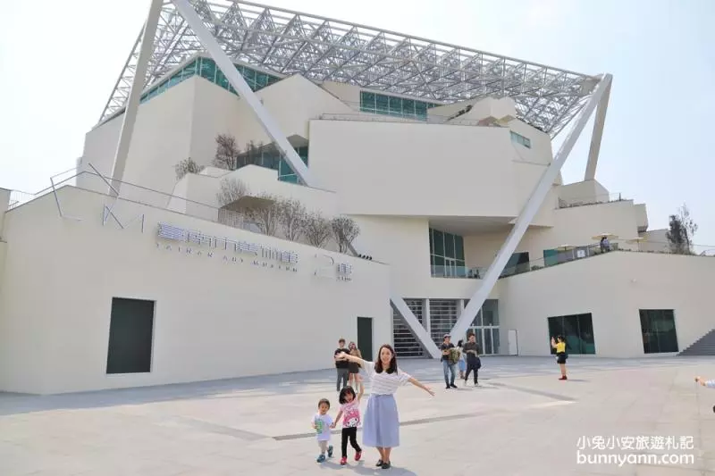 臺南市美術2館,最美藝術饗宴天堂,臺南最新IG打卡景點