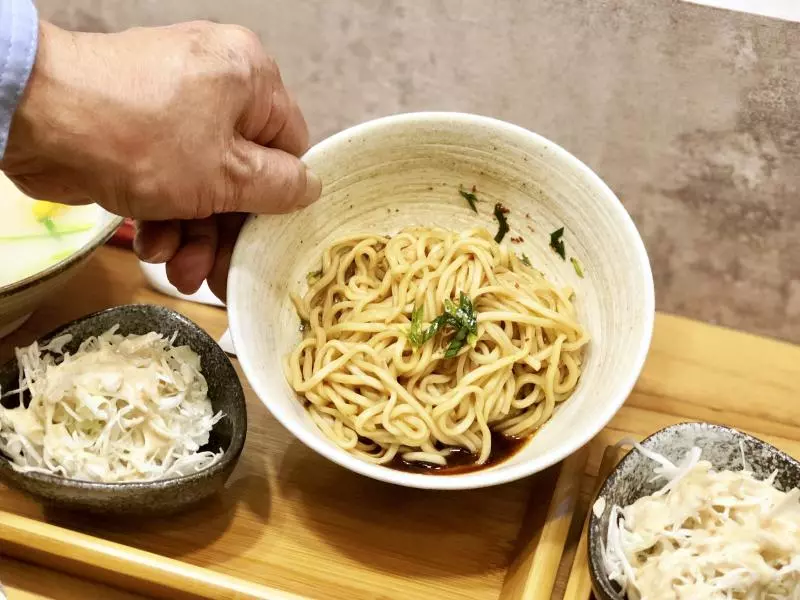 老鍋底 彈牙銷魂麵 麻辣香夠味