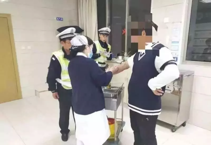 吃榴槤被查出酒駕?!在「」新加坡「」吃榴槤你一直要注意這些