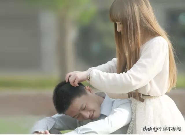 丈夫說:你弟給母親多少贍養費,你就給多少,問題是我弟一分不給