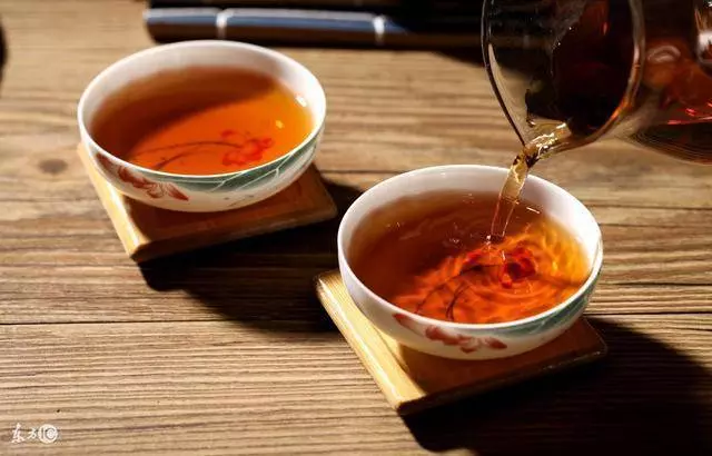經常「慈悲」的人,人會越長越漂亮!