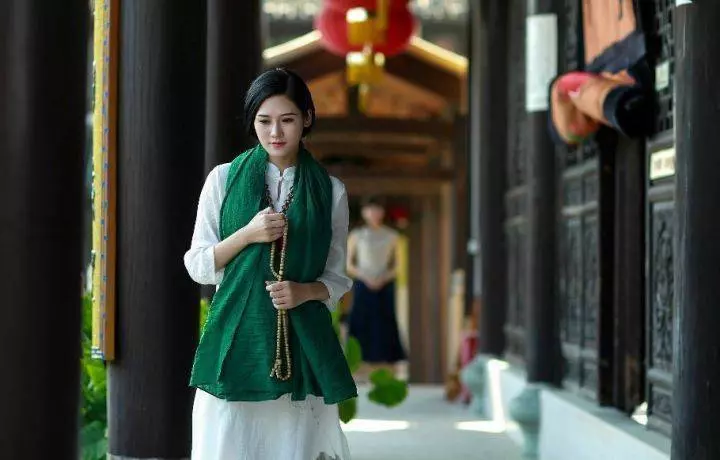 經常「慈悲」的人,人會越長越漂亮!