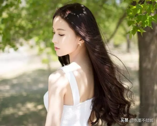 妻子娘家拆遷,他也要分一份錢,惹惱岳父後,妻子那份兒也不給了