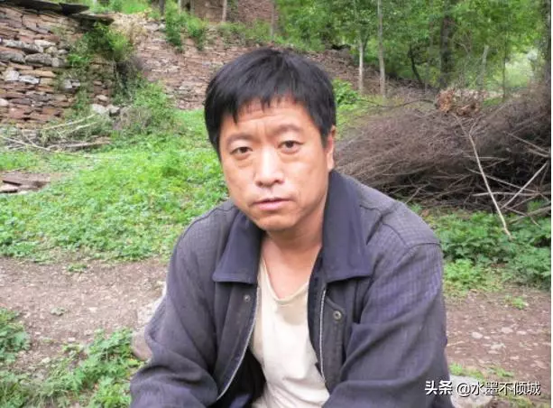 哥嫂養弟弟?二十年前進門被趕走,二十年後想去請回,被弟弟拒絕