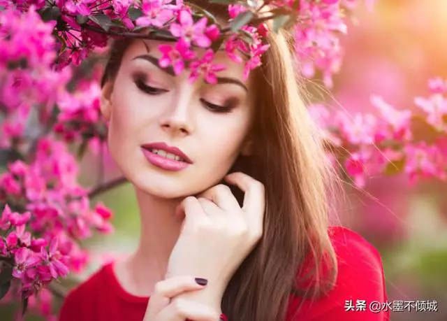 丈夫:你對我媽要像對你媽一樣好,妻子:你媽拿我當女兒就可以