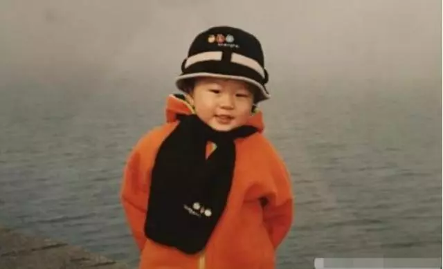 范冰冰出生曾被醫生夸:最好看的嬰兒,范丞丞的出生照就差很多!