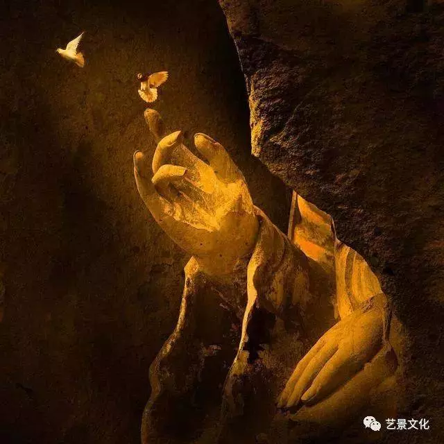 命運有一半在因果里,一半在你手裡