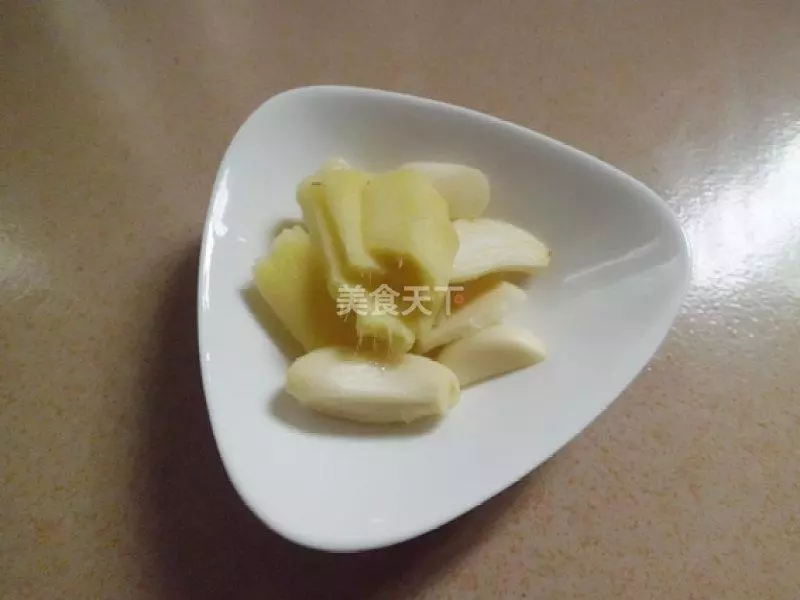 掌握這三個訣竅,做出色香味俱全的誘人雞翅——蚝油雞翅